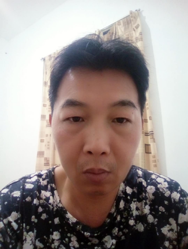 繁华哀伤的第一张照片--三明相亲网