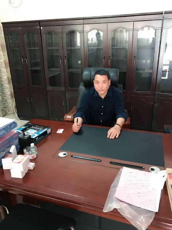 艺术家的第一张照片--三明相亲网