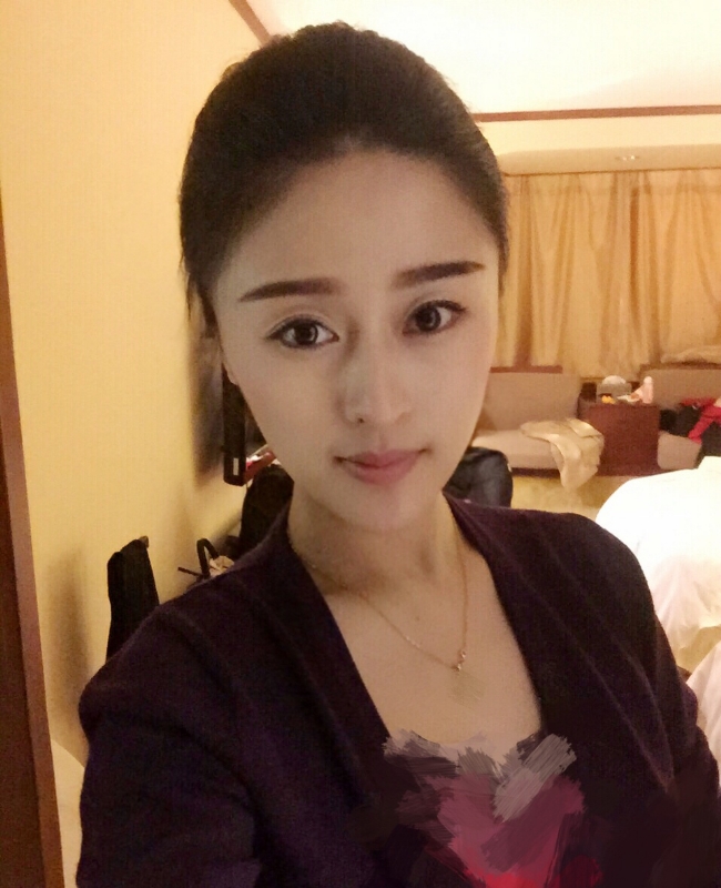 挣扎的第一张照片--三明相亲网