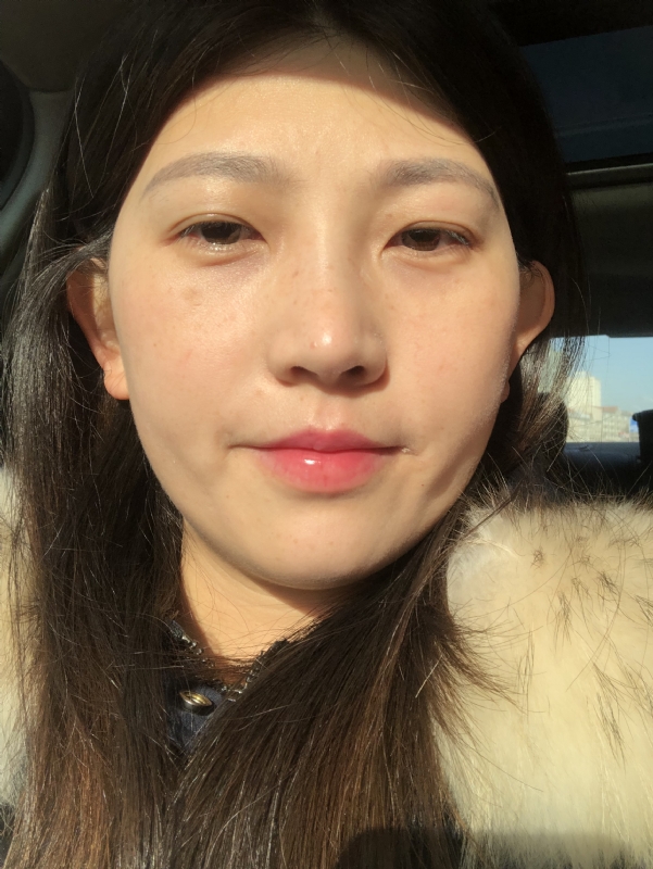 轻闭双眼的第一张照片--三明相亲网
