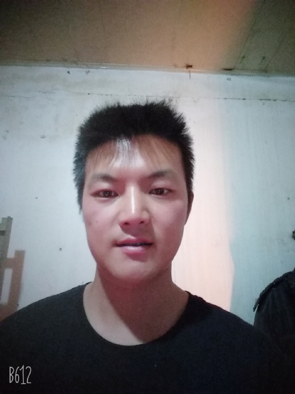 风轻云淡的第一张照片--三明相亲网