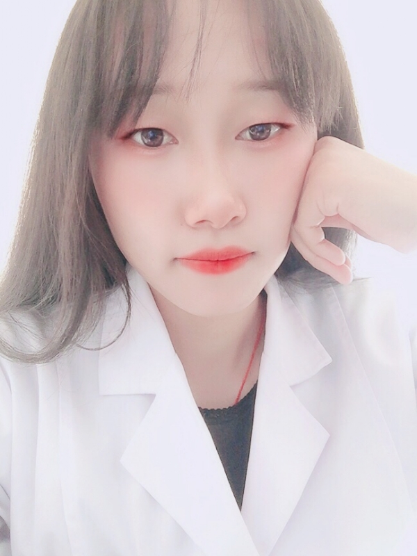 白婚纱的第一张照片--三明相亲网