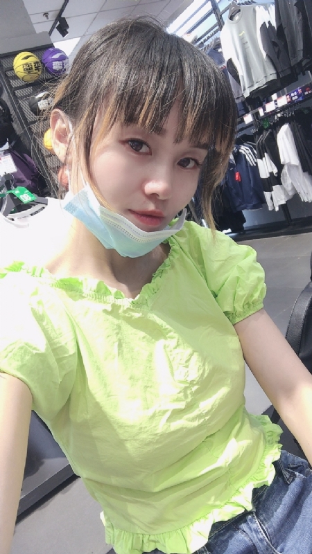 婀娜袅袅的第一张照片--三明相亲网