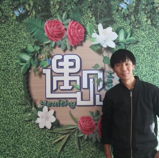 影视人~混爷张的第一张照片--三明相亲网