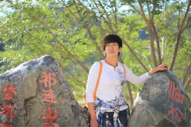 弱水河边青春草的第一张照片--三明相亲网