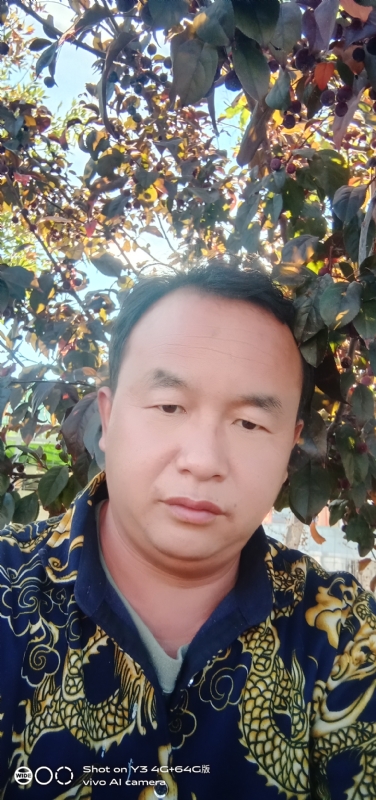 战狼的第一张照片--三明相亲网