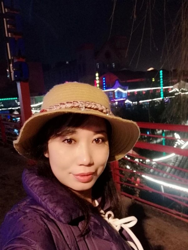 阳光明媚的第一张照片--三明相亲网