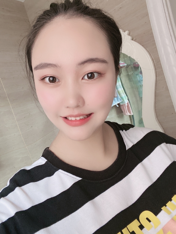 灵儿的第二张照片--三明相亲网