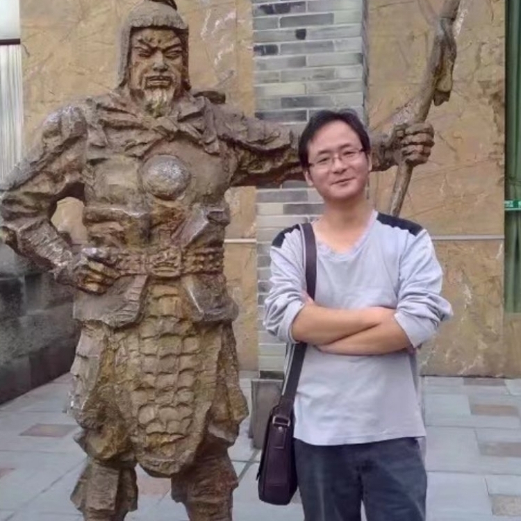 孤狼的第三张照片--三明相亲网