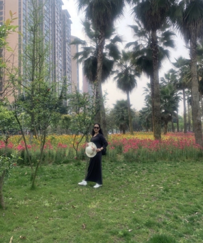 粉墨登场的第一张照片--三明相亲网