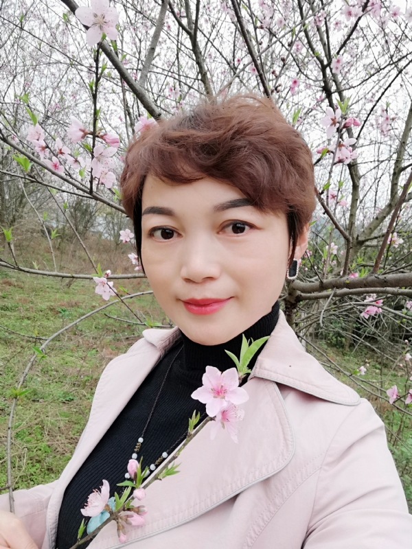 转角遇到你的第一张照片--三明相亲网