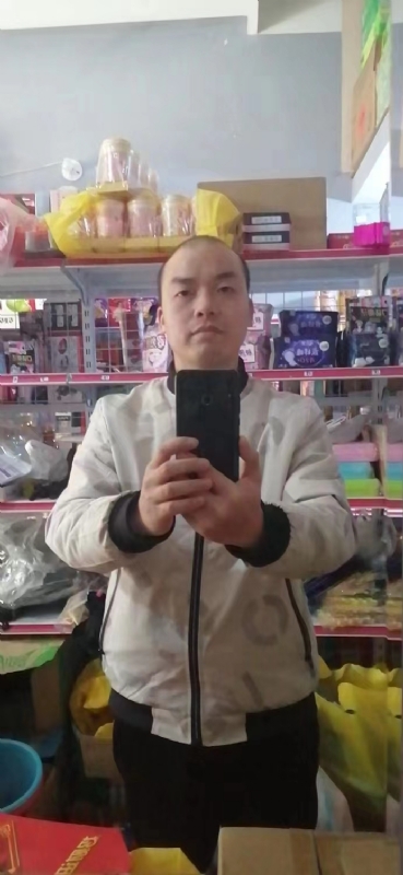 便利店的第一张照片--三明相亲网