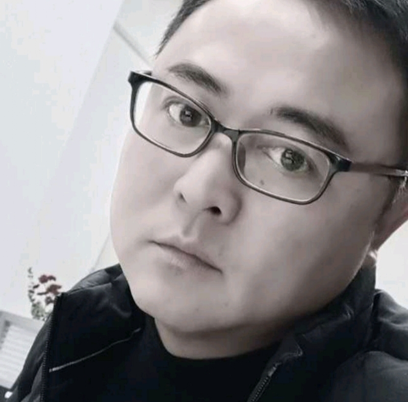 小石头的第二张照片--三明相亲网