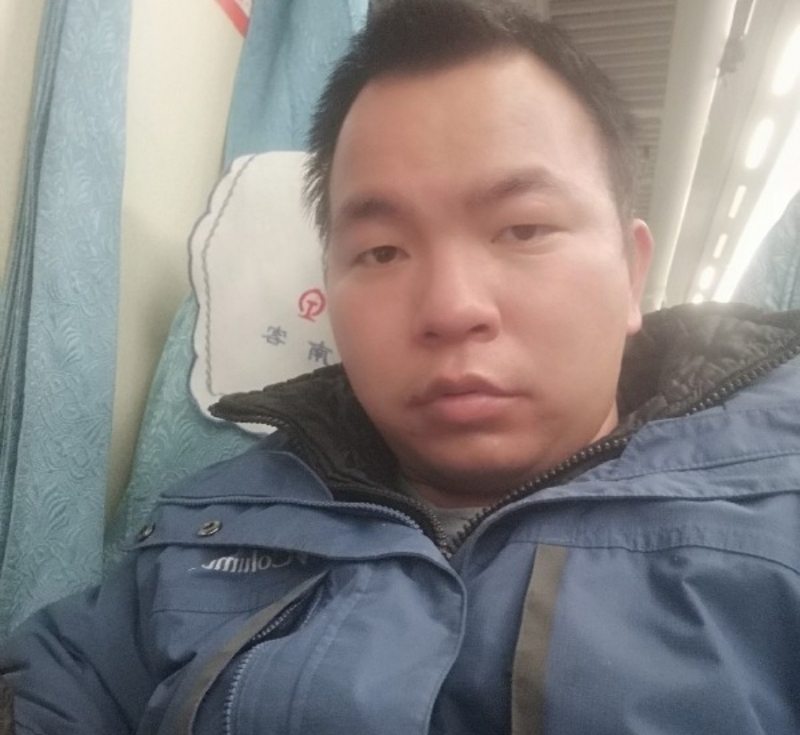淡定的第一张照片--三明相亲网