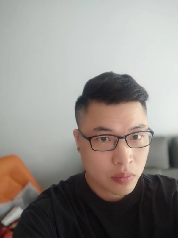 Vincent的第一张照片--三明相亲网
