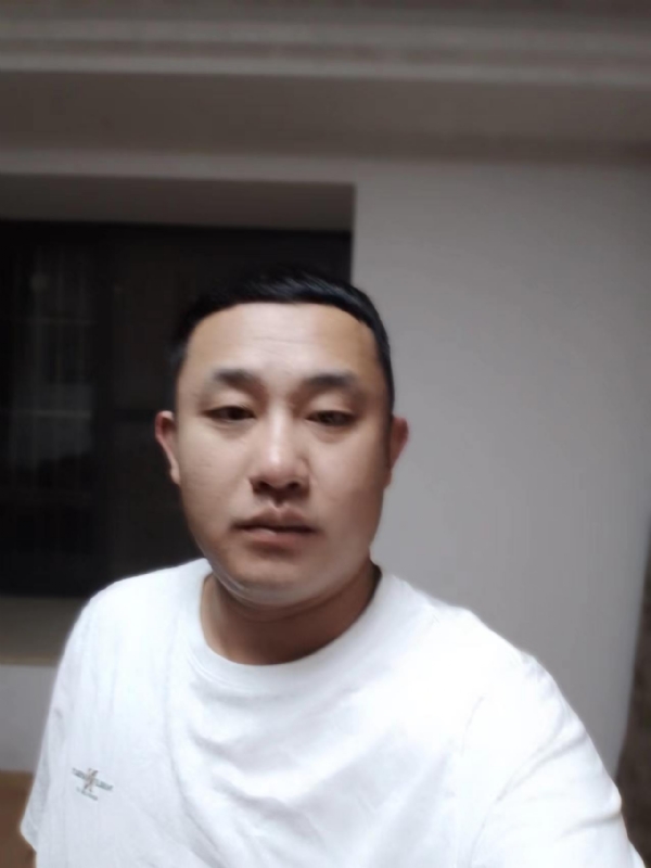 魔尊的第一张照片--三明相亲网