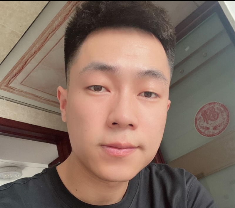 句号的第一张照片--三明相亲网