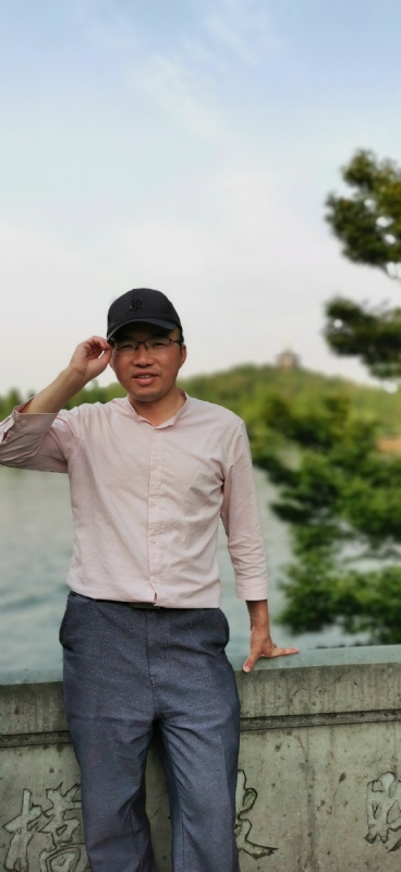 大叔有点忙的第三张照片--三明相亲网