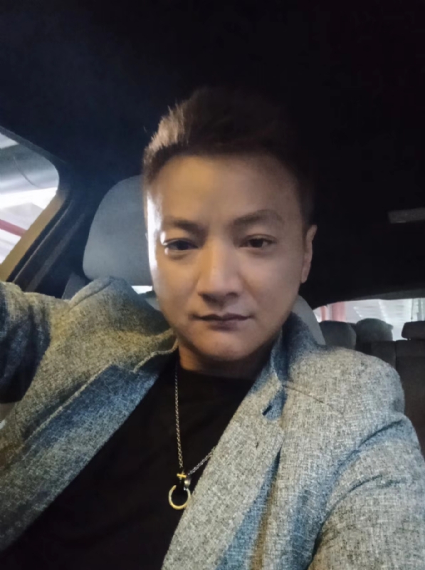 夜、有雨敲窗的第三张照片--三明相亲网