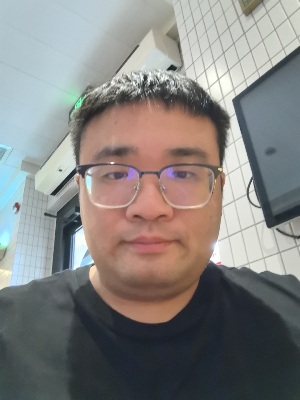 君临天下的第三张照片--三明相亲网