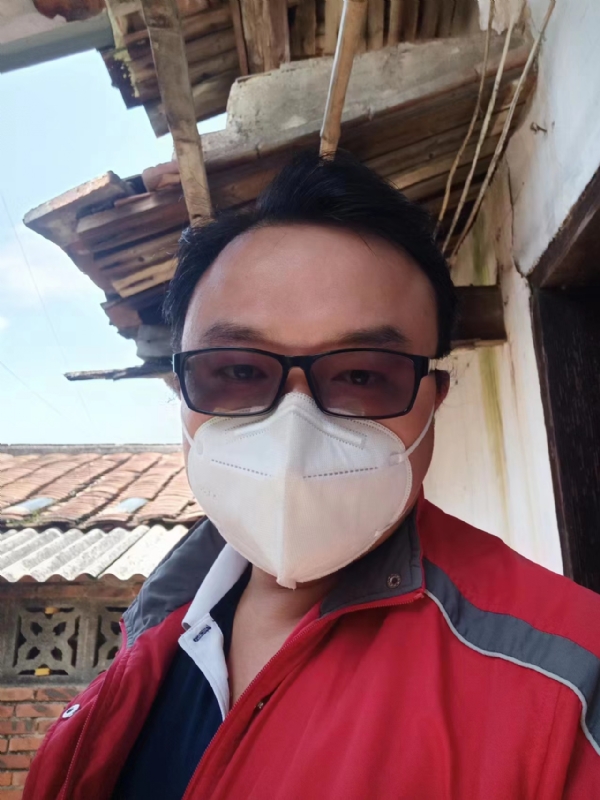 如影随形的第一张照片--三明相亲网