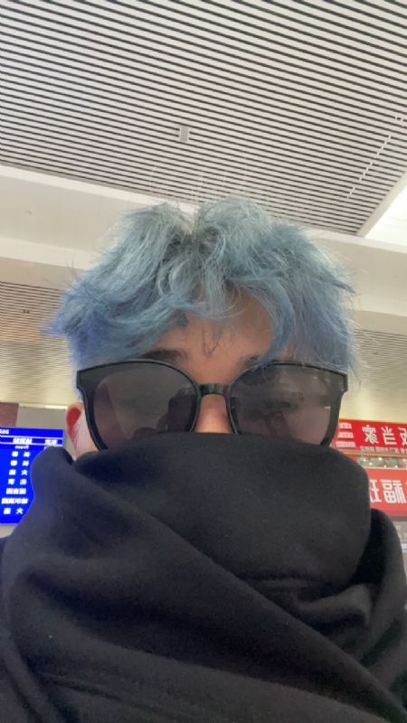 平行线的第二张照片--三明相亲网
