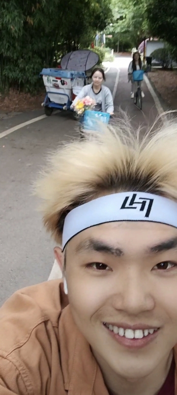 求安稳的第一张照片--三明相亲网