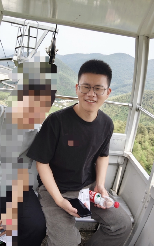 奔奔笨笨的第三张照片--三明相亲网